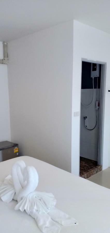 Chaweng Best Hotel And Hostel Samui ภายนอก รูปภาพ