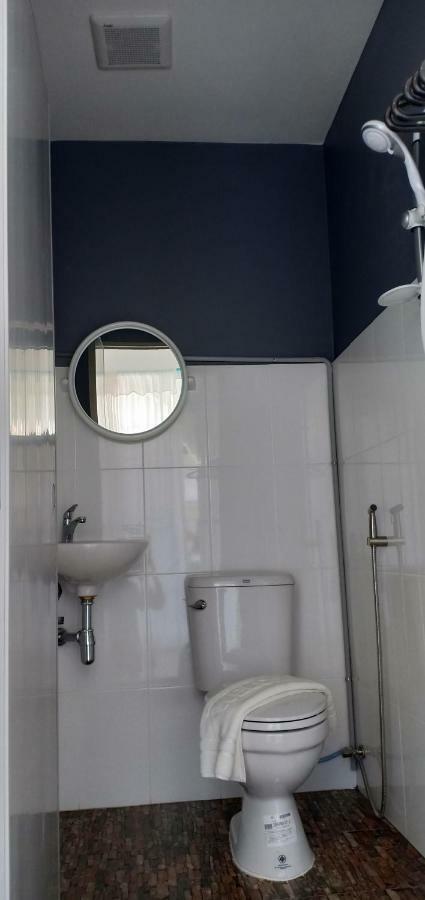 Chaweng Best Hotel And Hostel Samui ภายนอก รูปภาพ