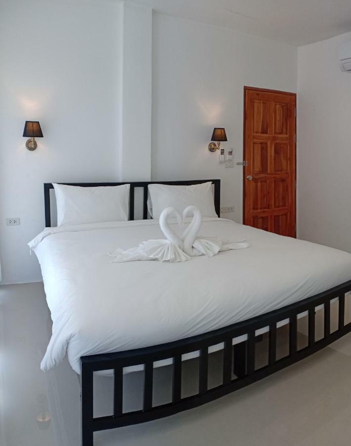 Chaweng Best Hotel And Hostel Samui ภายนอก รูปภาพ