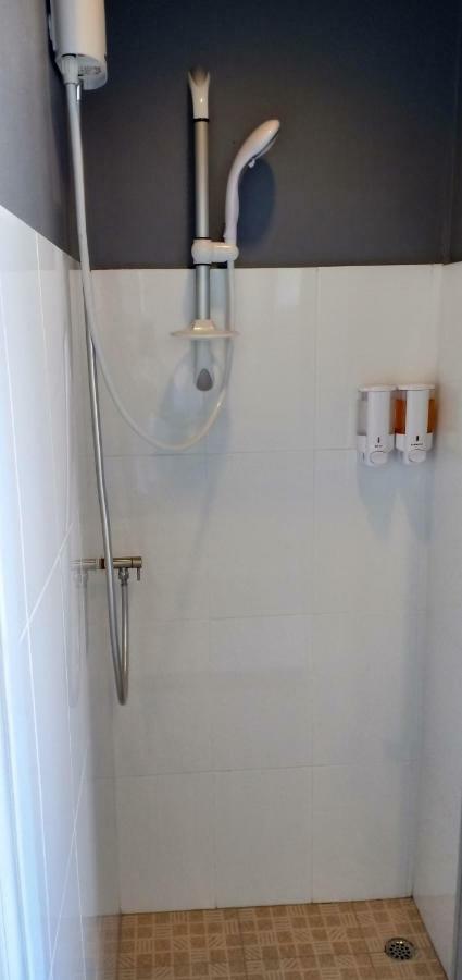 Chaweng Best Hotel And Hostel Samui ภายนอก รูปภาพ