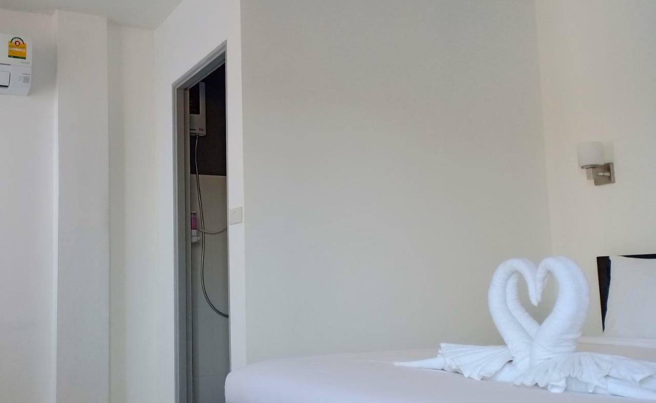 Chaweng Best Hotel And Hostel Samui ภายนอก รูปภาพ